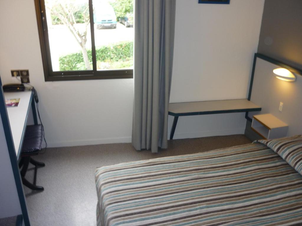 Hotel Entre 2 Mers Proche Bordeaux Carbon-Blanc Pokoj fotografie